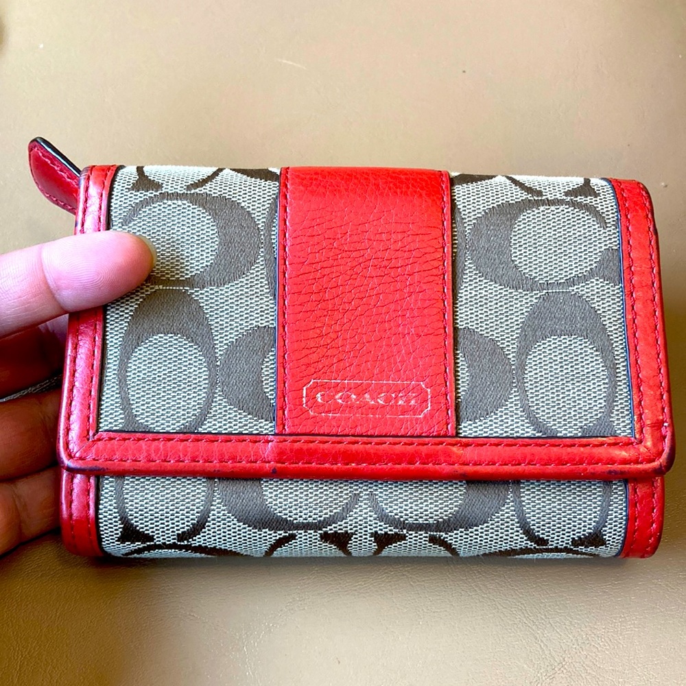 Vintage COACH PASSION BERRY/BROWN Women’s Wallet